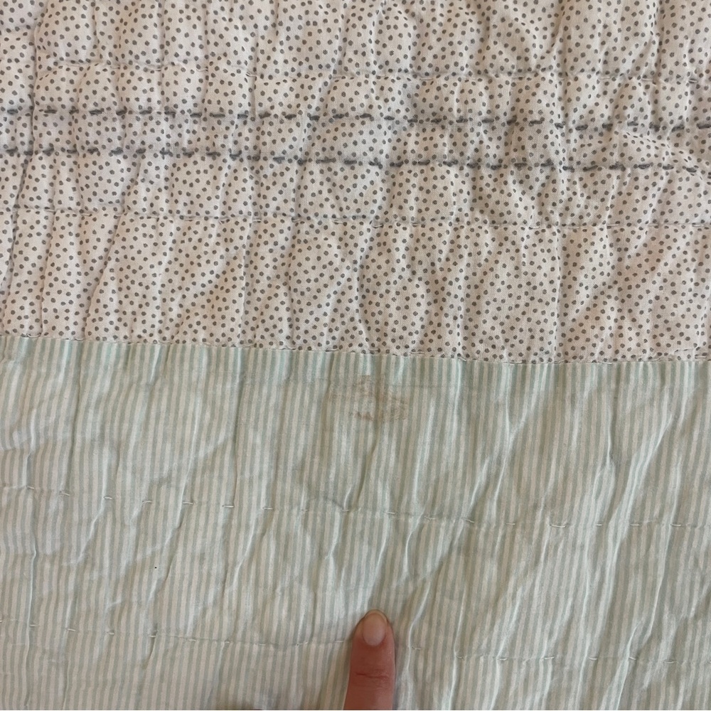 Pottery Barn Kids Quilted Bedding Set - Picture 11 of 12
